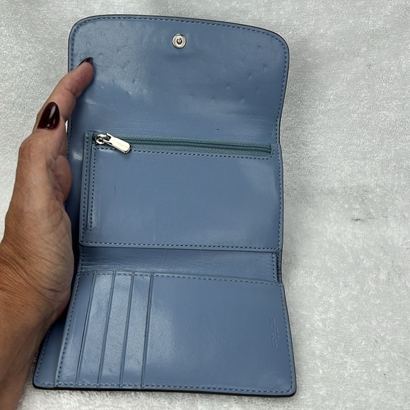 Coach blue ostrich, embossed, Leather Wallet - Picture 5 of 8